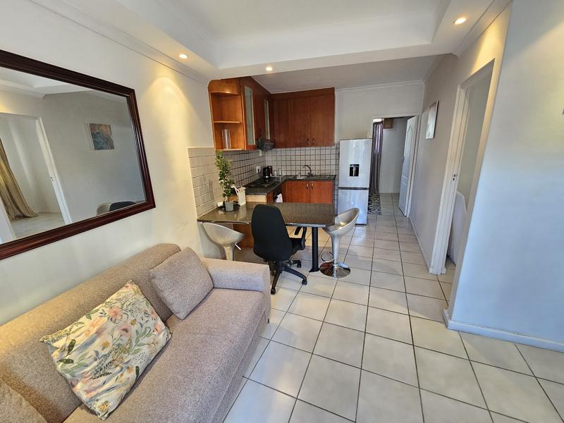 To Let 2 Bedroom Property for Rent in Mowbray Western Cape